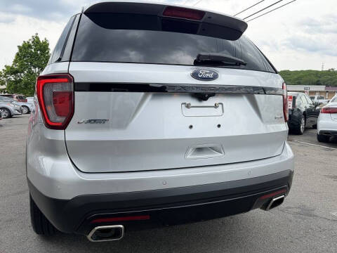 2017 Ford Explorer Sport