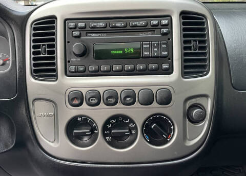 2005 Ford Escape Limited