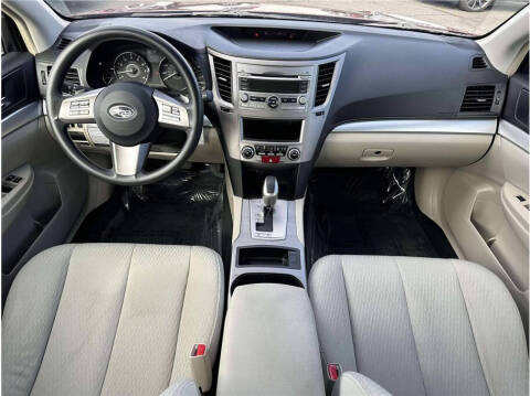 2011 Subaru Outback 2.5i