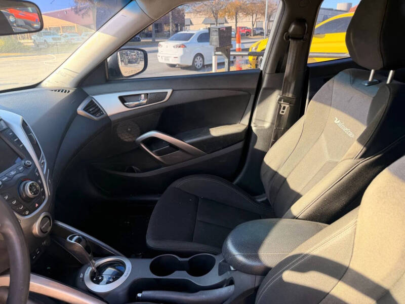 2016 Hyundai Veloster