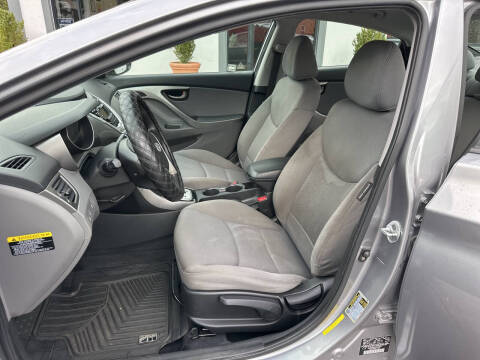 2012 Hyundai Elantra GLS