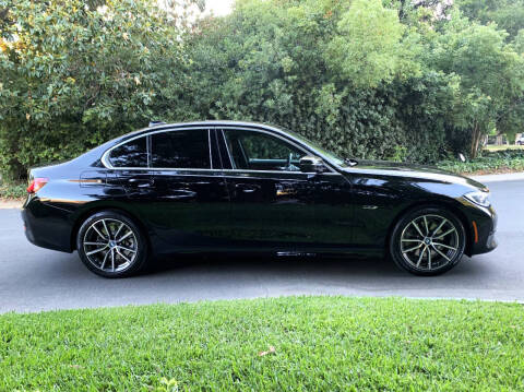 2022 BMW 3 Series 330e