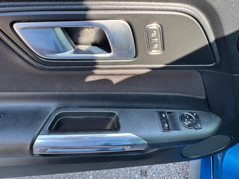 2020 Ford Mustang