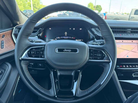 2026 Jeep Grand Cherokee Summit