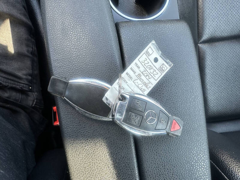 2014 Mercedes-Benz C-Class C 300 Sport 4MATIC