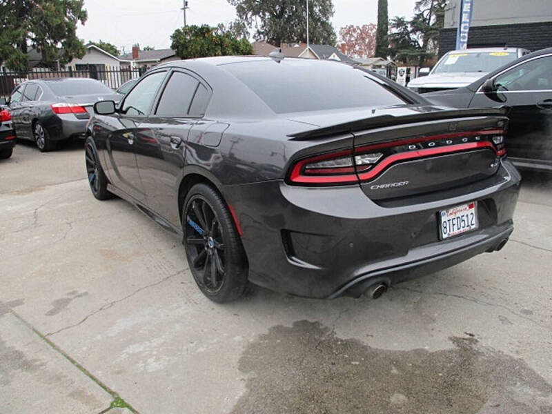 2019 Dodge Charger GT