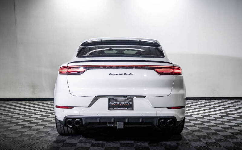 2021 Porsche Cayenne Turbo Coupe