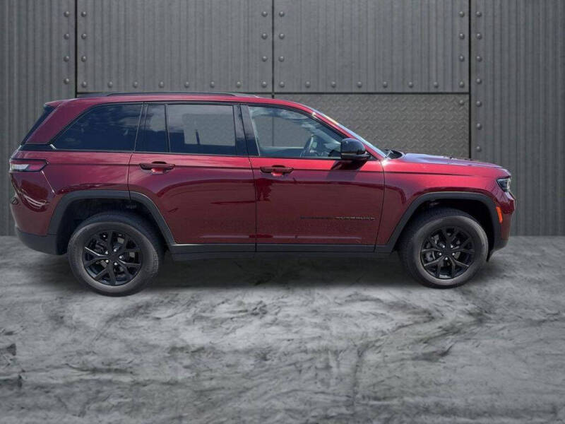 2025 Jeep Grand Cherokee Altitude X