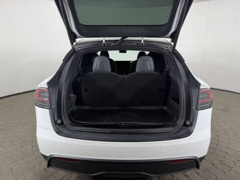 2022 Tesla Model X Plaid