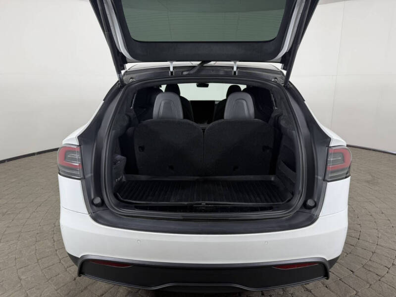 2022 Tesla Model X Plaid