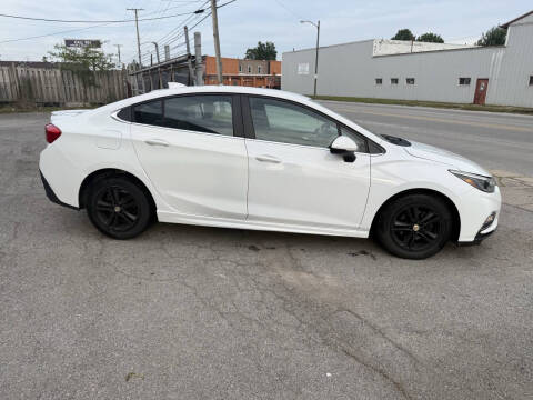 2017 Chevrolet Cruze LT Auto