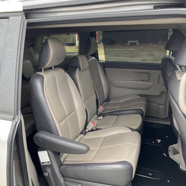2017 Kia Sedona LX