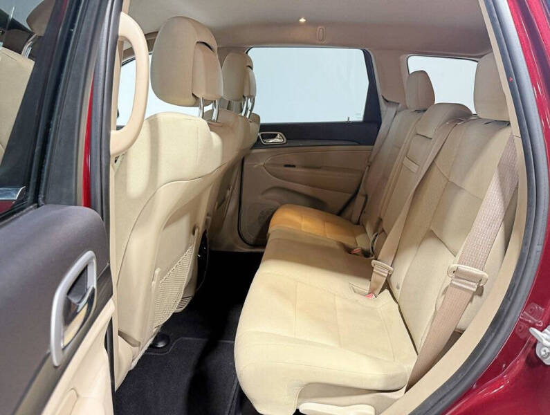 2019 Jeep Grand Cherokee Laredo E