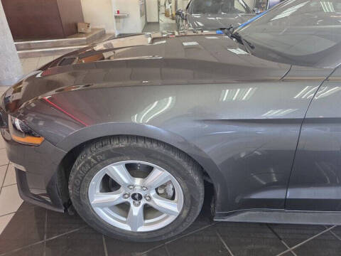 2019 Ford Mustang EcoBoost
