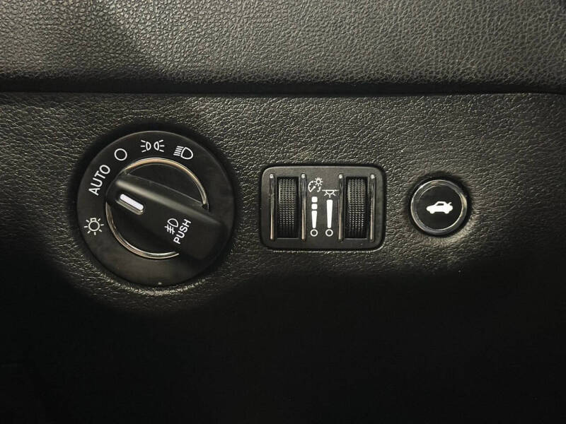 2019 Chrysler 300
