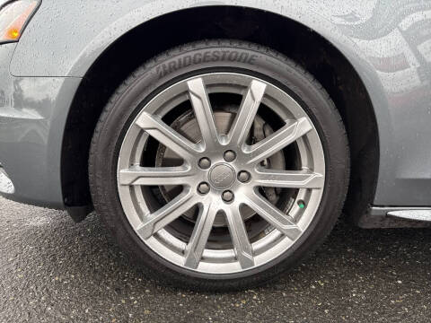 2012 Audi A4 2.0T quattro Avant Premium Plus