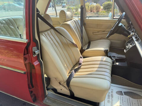 1973 Mercedes-Benz 220