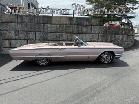 1964 Ford Thunderbird