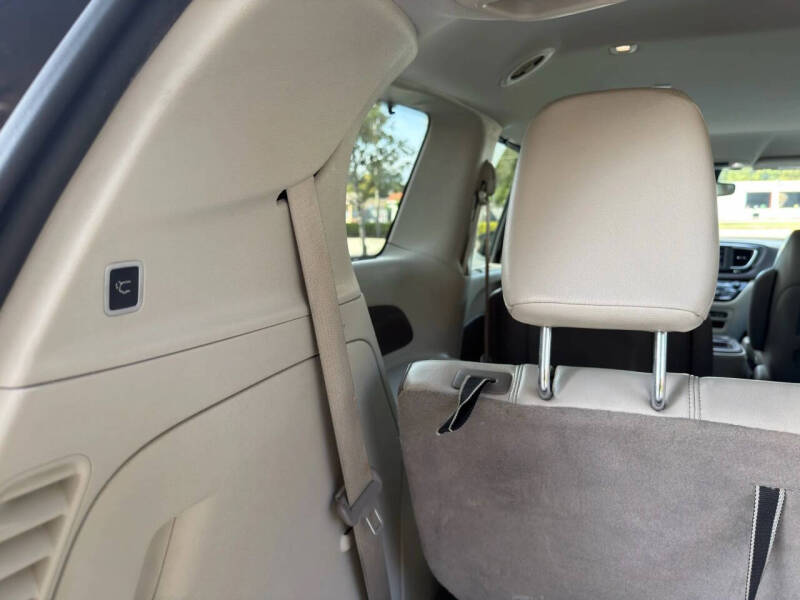 2018 Chrysler Pacifica Touring L