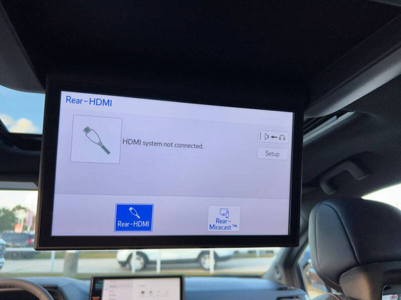 2025 Toyota Sienna Limited 7-Passenger