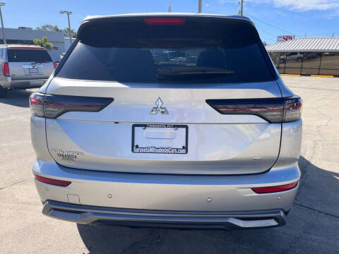 2026 Mitsubishi Outlander SE