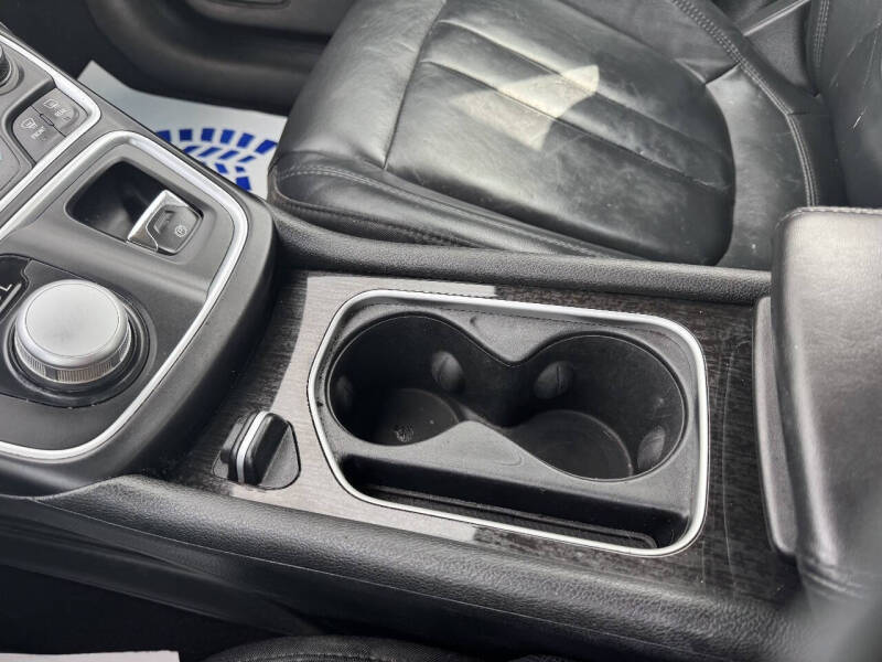 2015 Chrysler 200 C