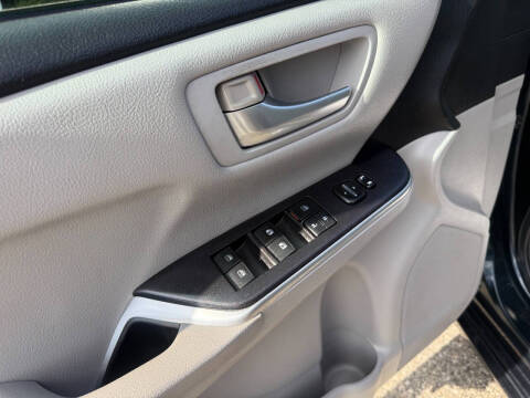 2015 Toyota Camry XLE