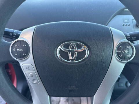 2015 Toyota Prius Three