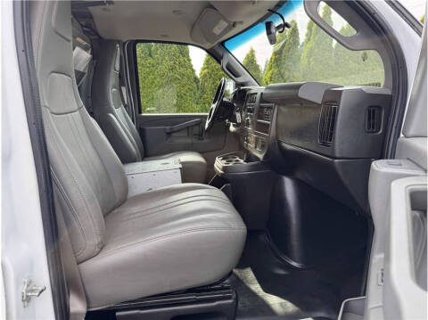 2019 Chevrolet Express 3500