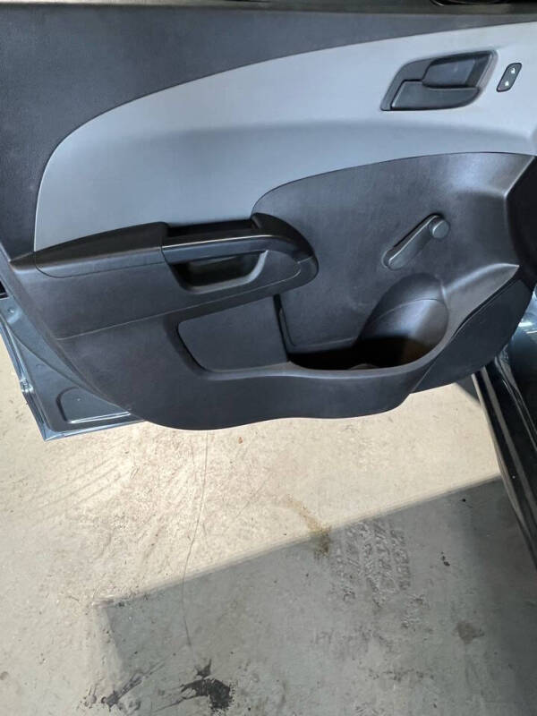 2019 Chevrolet Sonic LS Auto