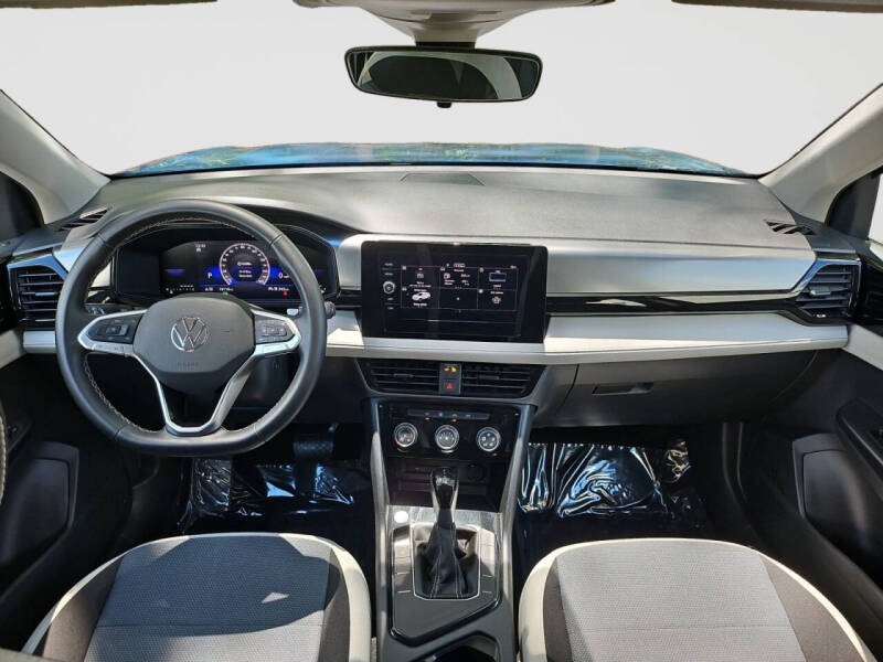 2025 Volkswagen Taos S