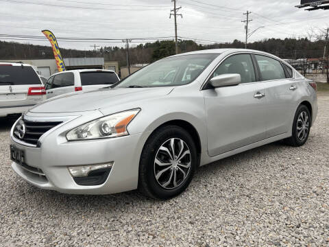 2015 Nissan Altima for sale at A&P Auto Sales in Van Buren AR