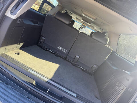 2011 Cadillac Escalade ESV Premium