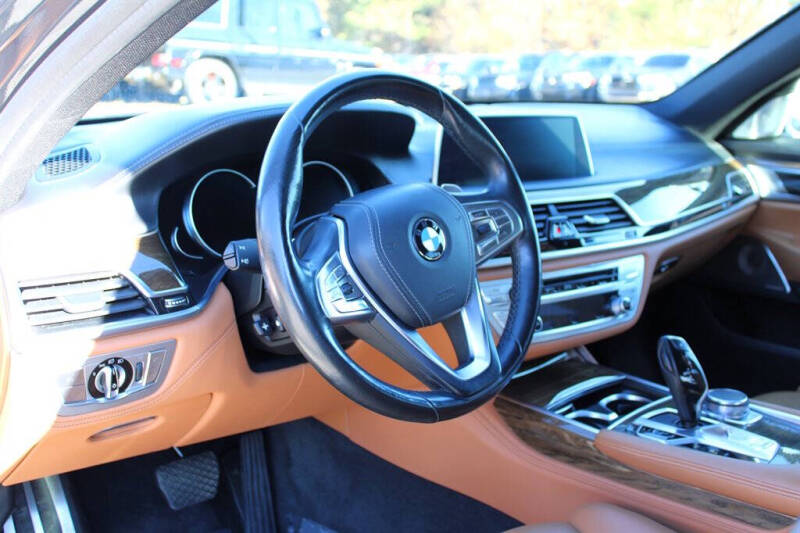 2016 BMW 7 Series 750i xDrive