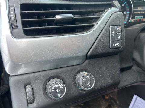 2015 Chevrolet Suburban LT