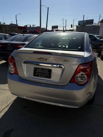 2016 Chevrolet Sonic LT Auto