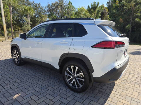 2024 Toyota Corolla Cross XLE