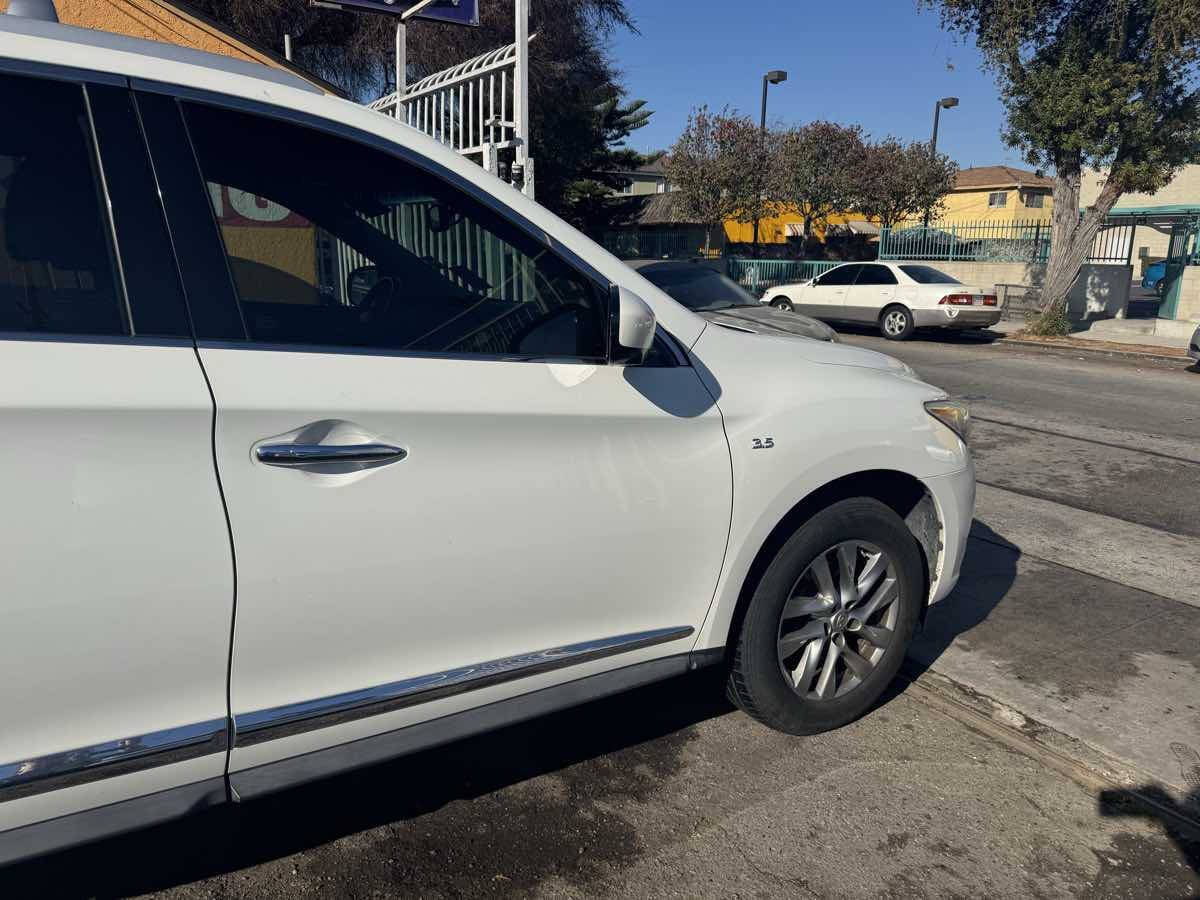 2014 INFINITI QX60 for sale at Best Buy Auto Sales in Los Angeles, CA