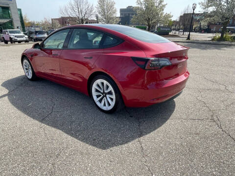 2021 Tesla Model 3 Standard Range Plus