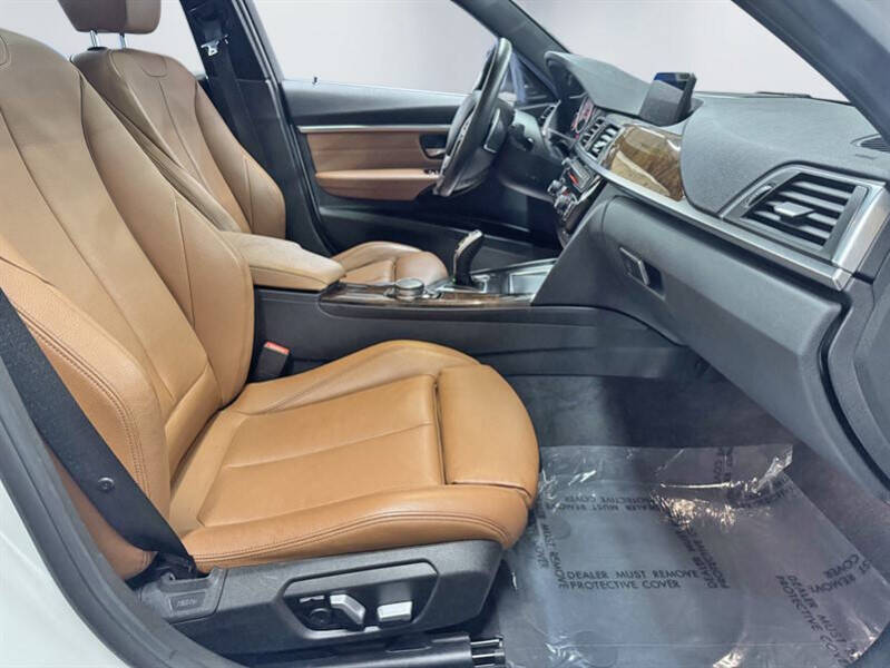 2016 BMW 3 Series 328i xDrive