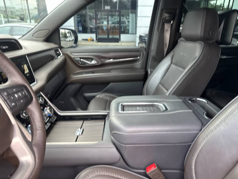 2023 GMC Yukon Denali