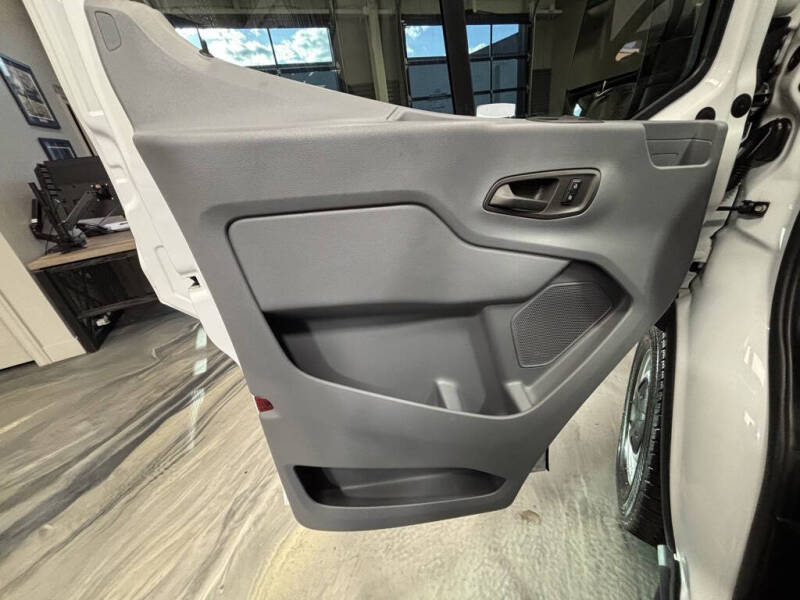 2018 Ford Transit 150