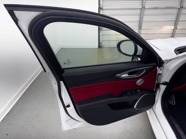 2019 Alfa Romeo Giulia
