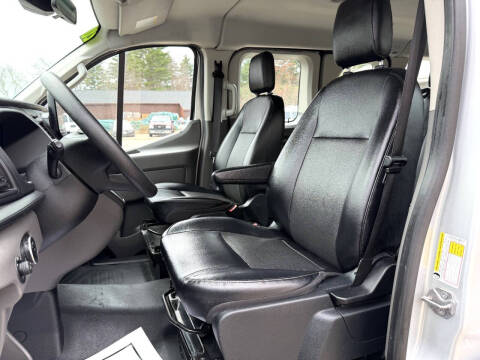 2020 Ford Transit 150 XLT