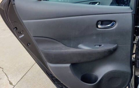 2016 Nissan LEAF S-24