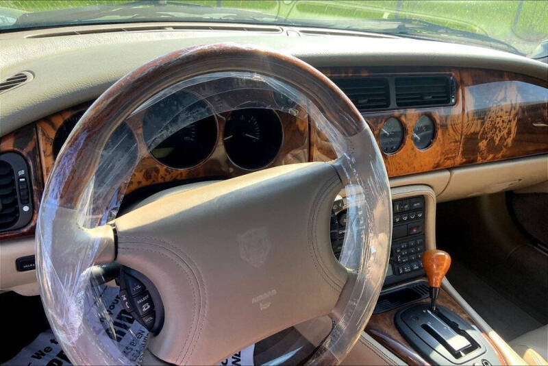 1998 Jaguar XK-Series XK8
