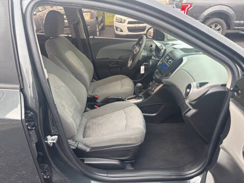 2016 Chevrolet Sonic LS Auto