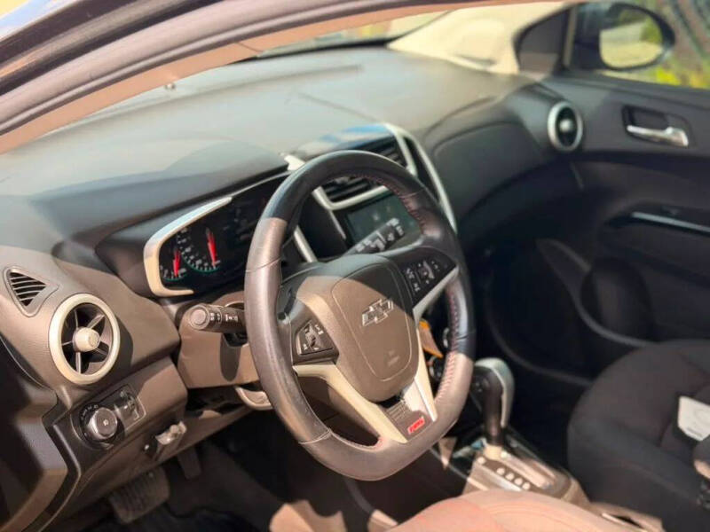 2018 Chevrolet Sonic LT Auto