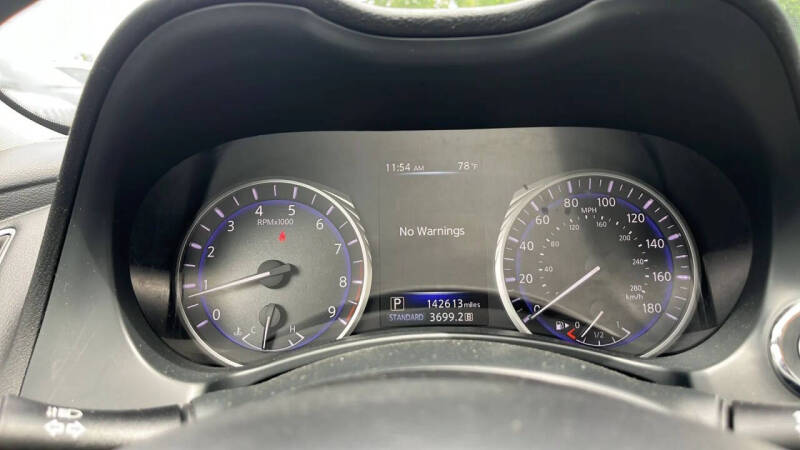 2015 Infiniti Q50 Premium