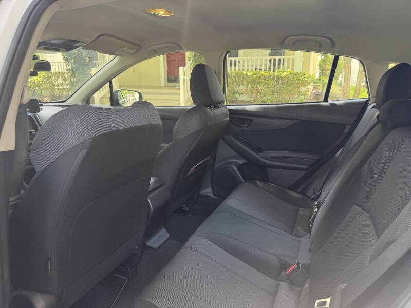2017 Subaru Impreza 2.0i